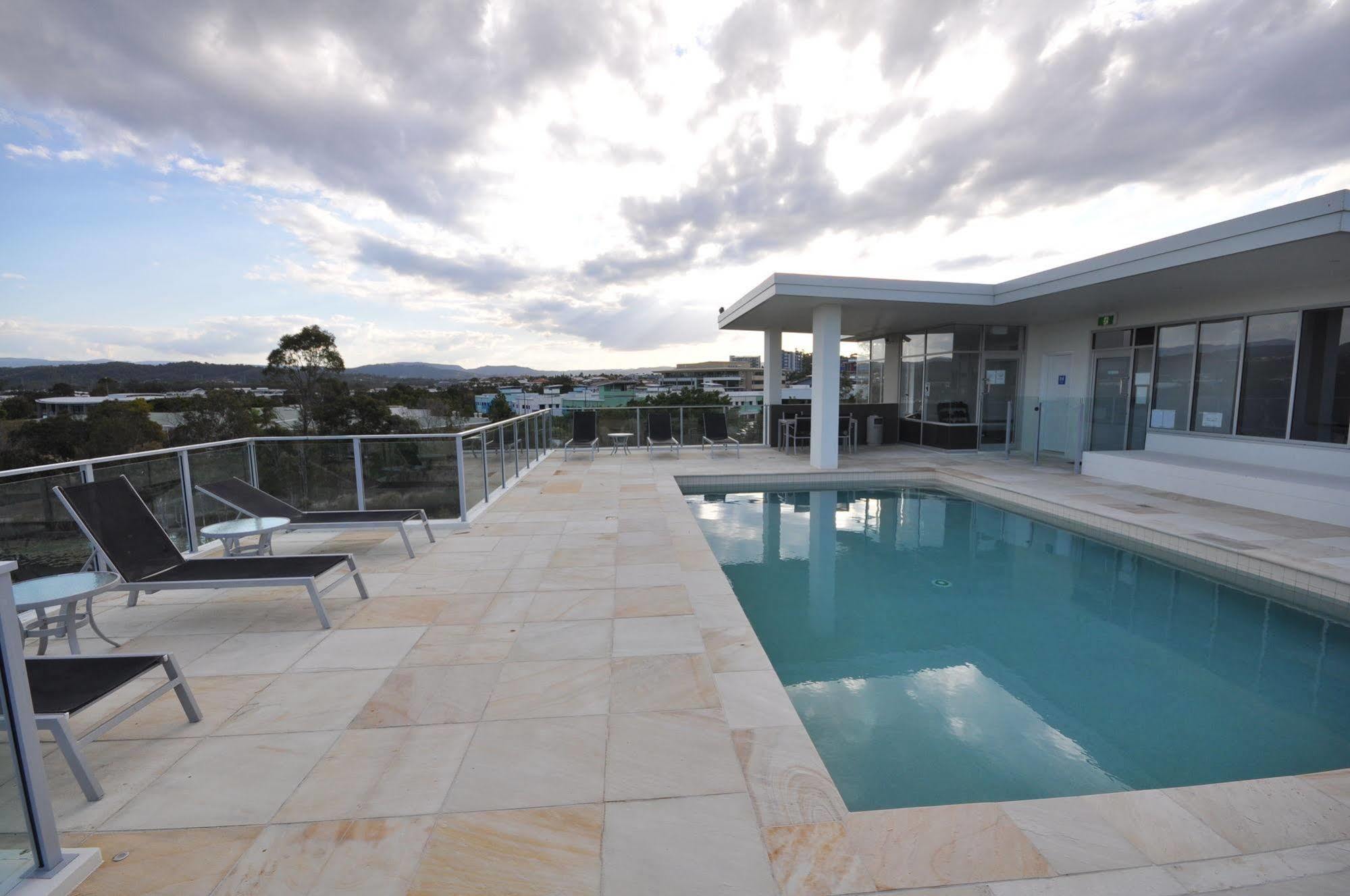 Chancellor Lakeside Aparthotel